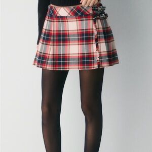 Aritzia Plaid Mini Skirt in Red, Cream and Navy